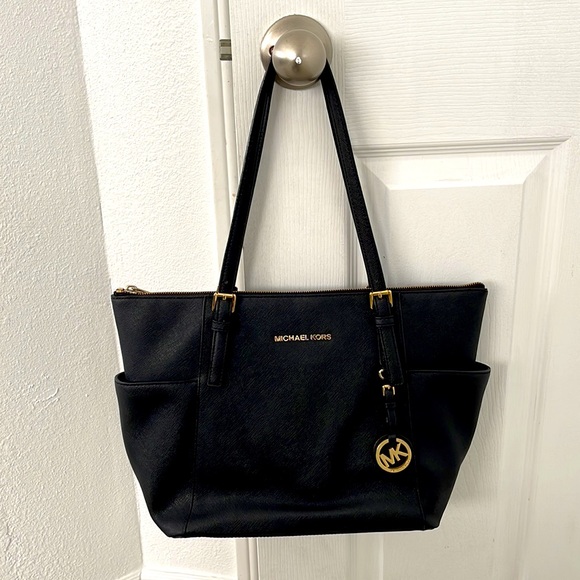 Michael Kors black shoulder bag - Picture 2 of 4